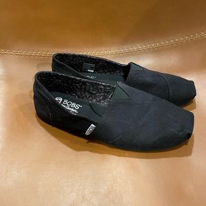 Bob’s (Sketchers) Black shoes 8.5
